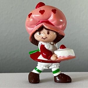 Vintage Strawberryland Miniature: Strawberry Shortcake with a Birthday Cake